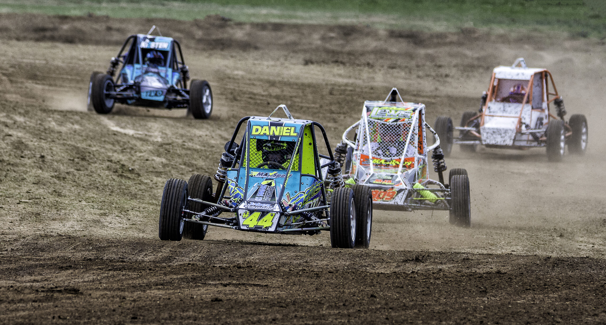 Autograss amateur motor racing